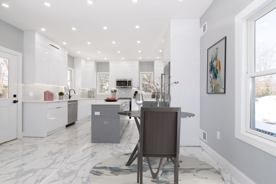 Building Photo - 57 Berlant Ave