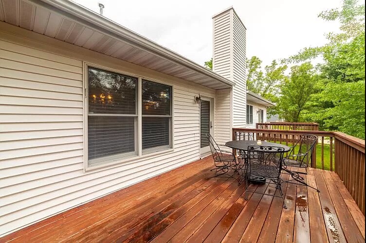Building Photo - 4405 Fall River Dr