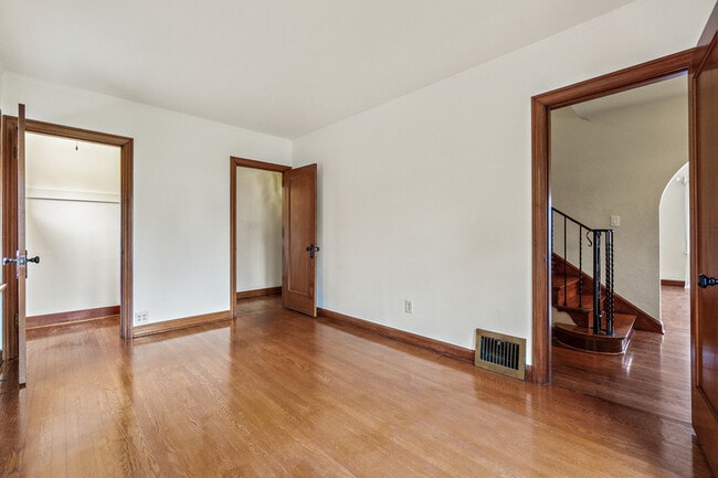 Building Photo - 4208 51st Ave NE