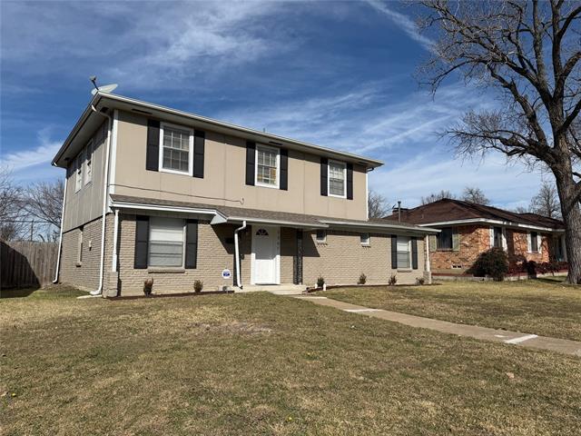 Building Photo - 3907 Emerald Dr