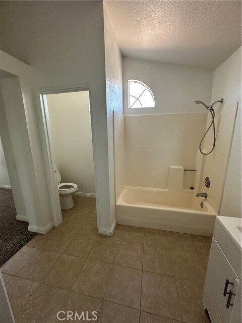 Building Photo - 39925 Falcon Way