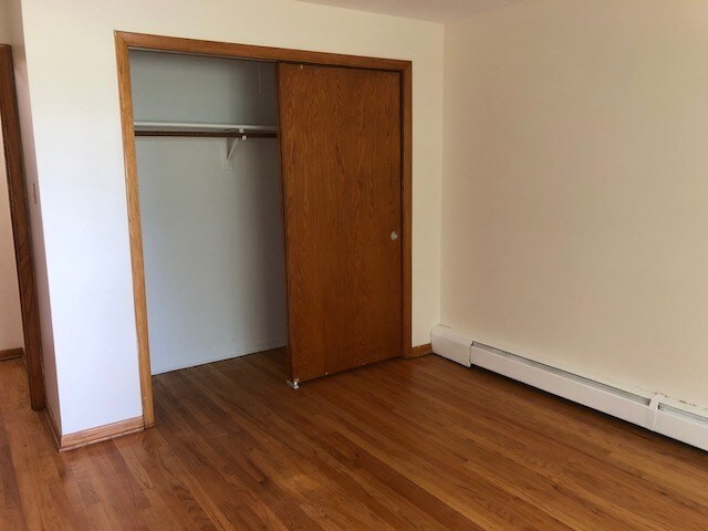 Building Photo - 700 Dempster St