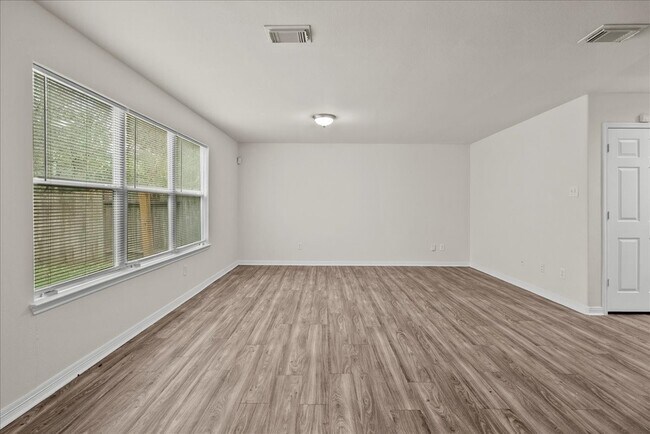 Building Photo - 2834 Arica Ln