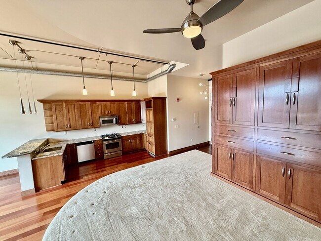 Building Photo - Luxury Studio in the Heart of Downtown Colorado Springs – All utilities included-Premium Living w...
