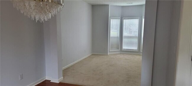Building Photo - 3748 Jackson Bluff Dr