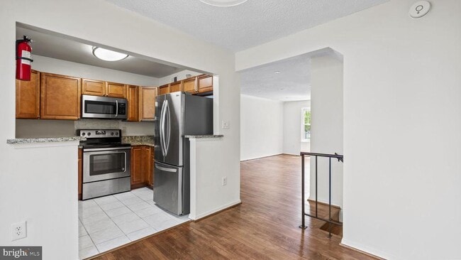 Building Photo - 8903 Waites Way