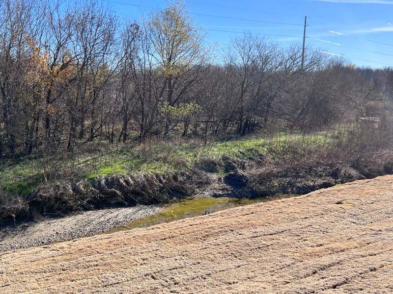 Building Photo - 616 Frst Pk Pkwy