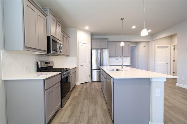 Building Photo - 2513 Gray Dr