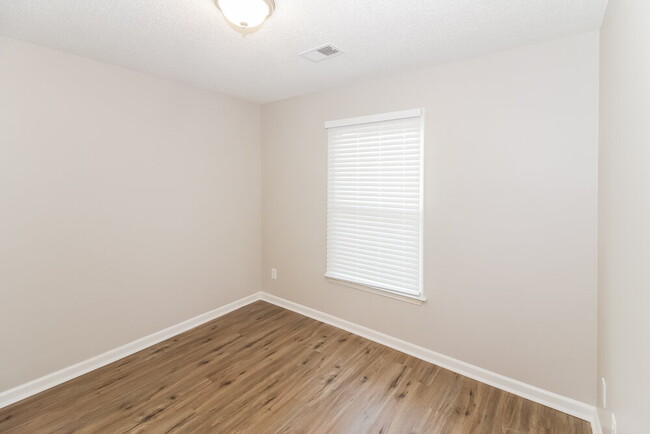 Building Photo - 9319 Chimneyrock Blvd.