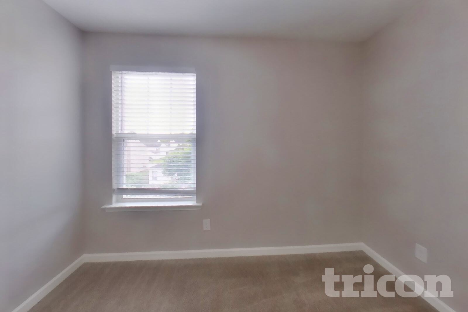 Building Photo - 409 Eastfair Dr