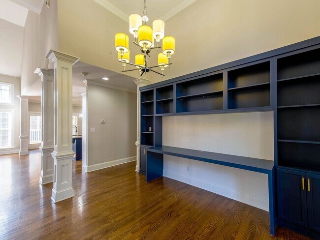 Building Photo - Take a look at this stunning Cotswold dream home.