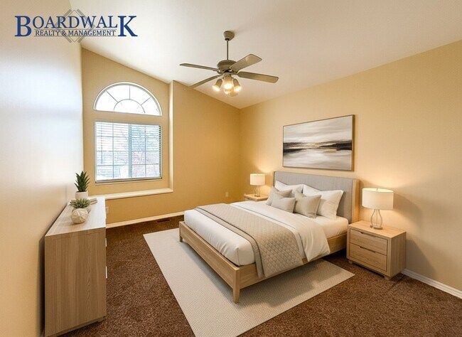 Building Photo - Beautiful Home with Mountain Views & Prime Location in Sandy