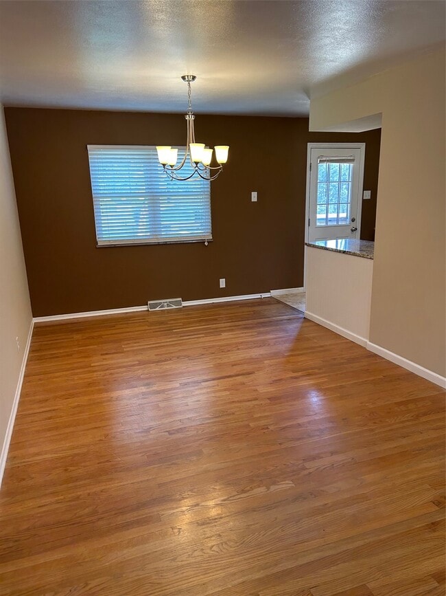 Building Photo - 436 Lindy Blvd