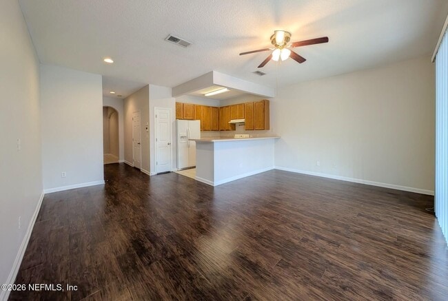 Building Photo - 5792 Sandstone Way