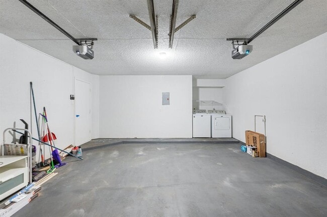 Building Photo - 4235 Iriona Bend