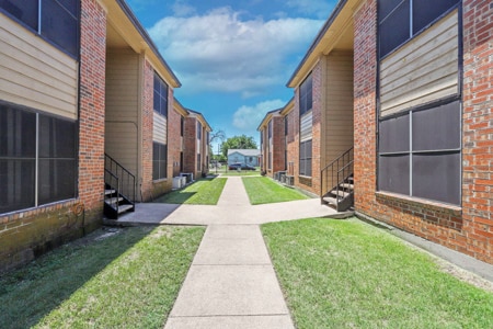Building Photo - 3736 Bonnie Dr