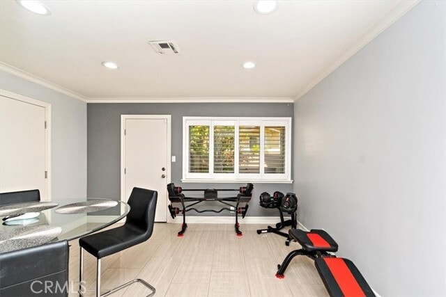 Building Photo - 24226 Meadow Falls Dr