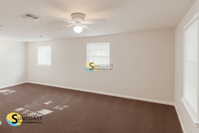 Building Photo - 6027 George Wood Ln E