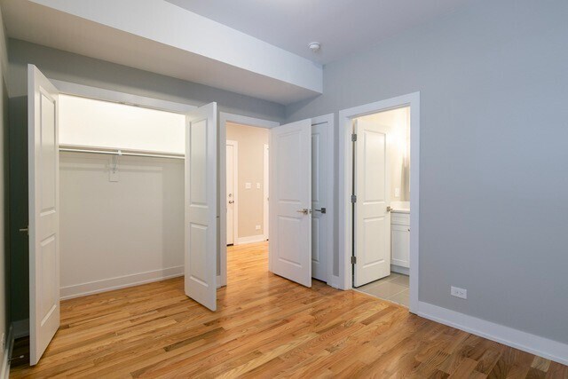 Building Photo - 5426 S Ingleside Ave