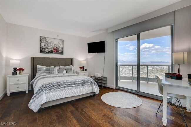 Building Photo - 222 Karen Ave