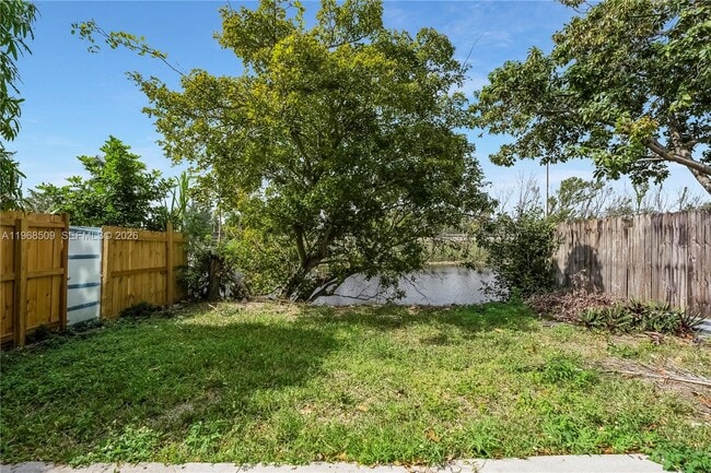 Building Photo - 20424 NW 15th Ave