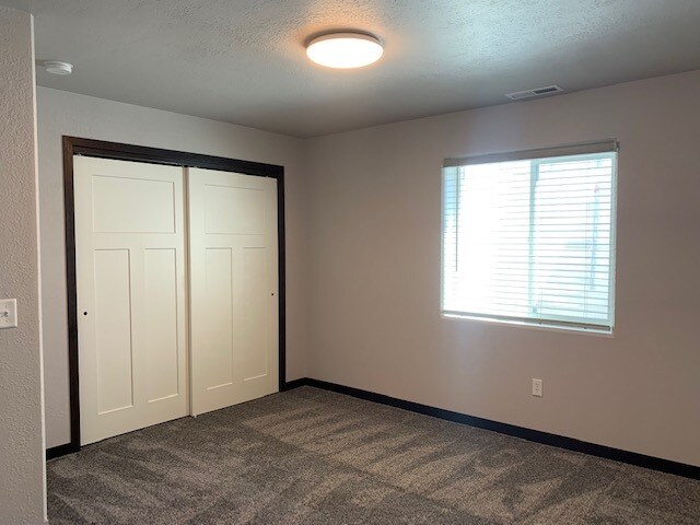 Building Photo - 902 Braelynn Ln