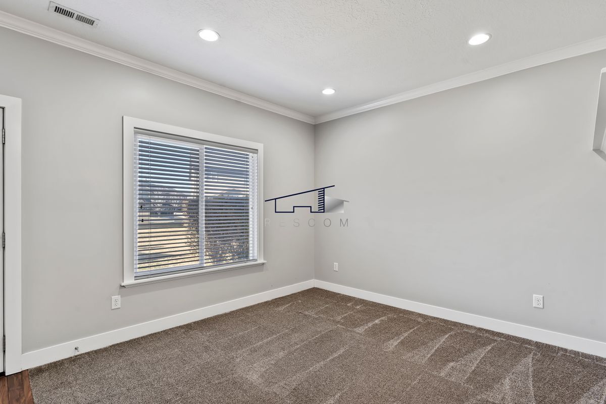 Building Photo - 2071 W Madie Ln