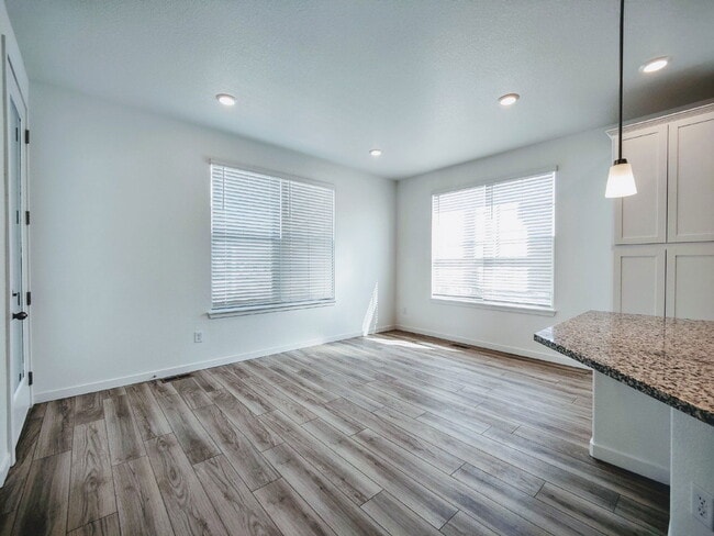 Building Photo - 8431 Rush Creek Ave