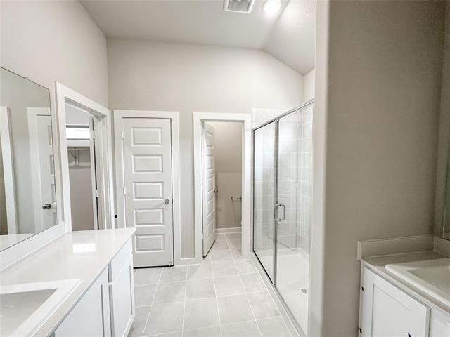 Building Photo - 4710 Hunter Hurst Dr