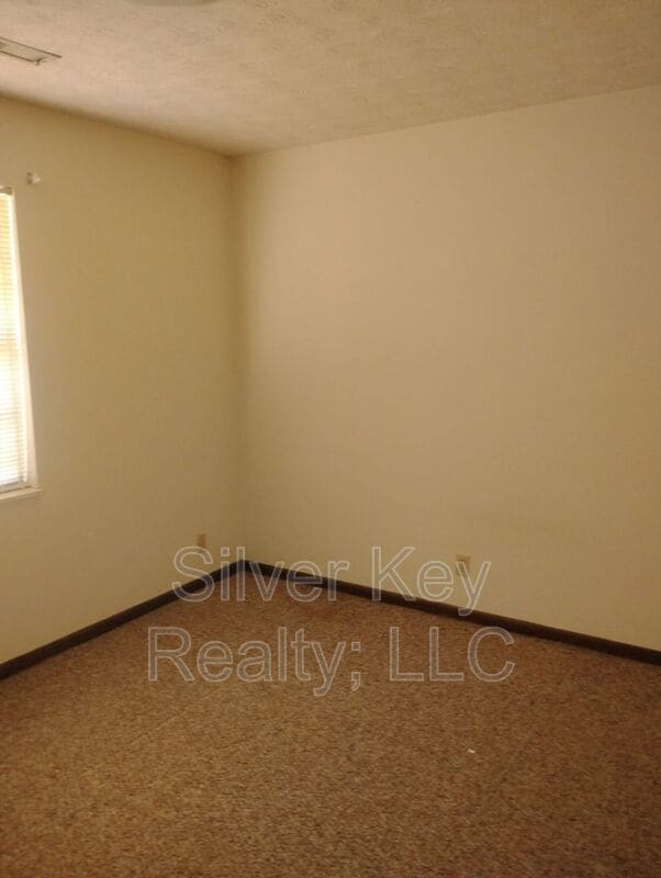 Building Photo - 408-410 Oklahoma St