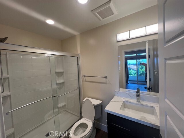 Building Photo - 13804 Cordary Ave