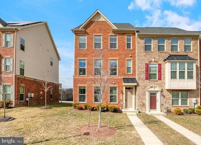 Building Photo - 5911 Richmanor Terrace