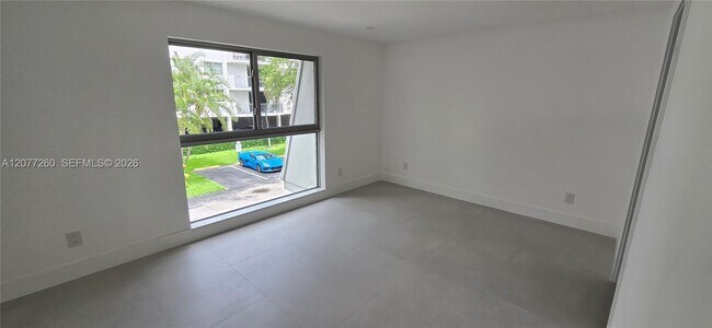 Building Photo - 226 Seaview Dr
