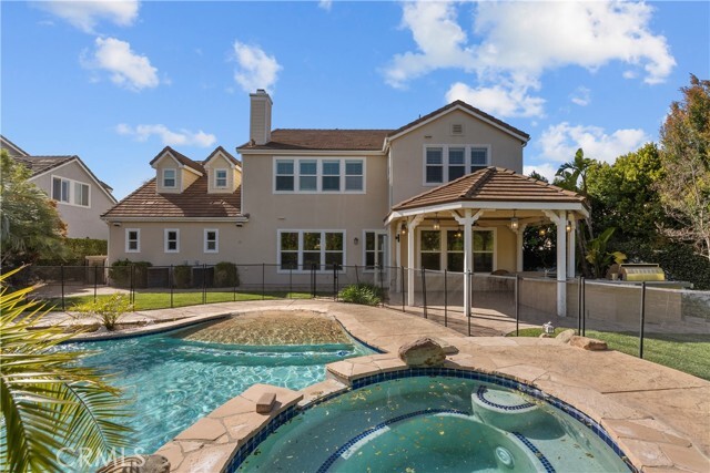 Building Photo - 4132 Prado De Las Cabras