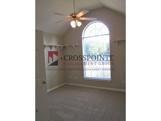 Building Photo - Spacious 3 bedroom 2 bath home in Tyler!
