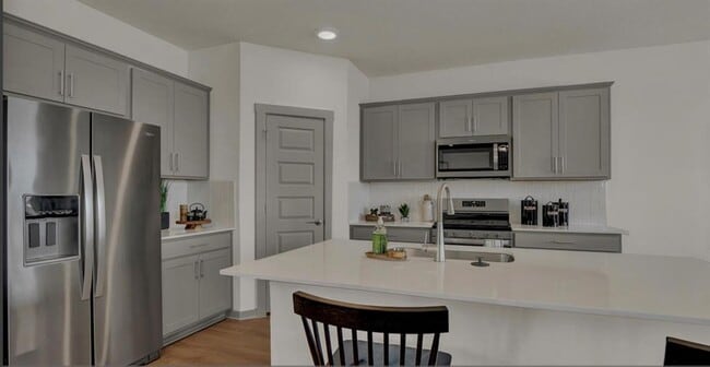 Building Photo - 436 Millbrook Blvd