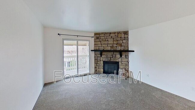 Building Photo - 4400 S Quebec St