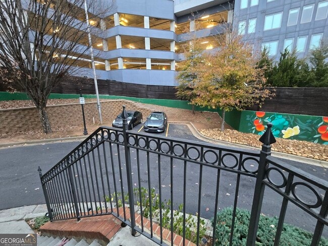 Building Photo - 194 Centennial Way