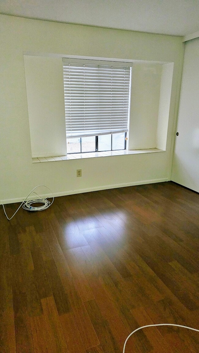 Building Photo - 12232 Caminito Del Mar Sands