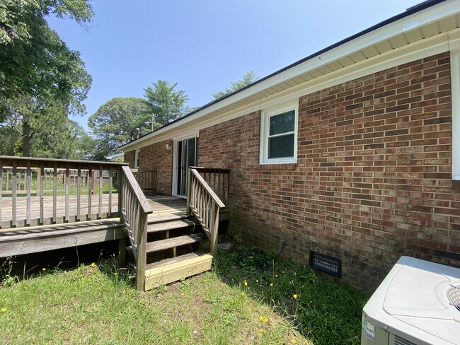 Building Photo - 5421 Silver Pine Ct