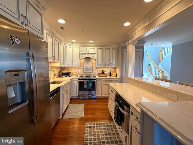 Building Photo - 907 Auckland Way