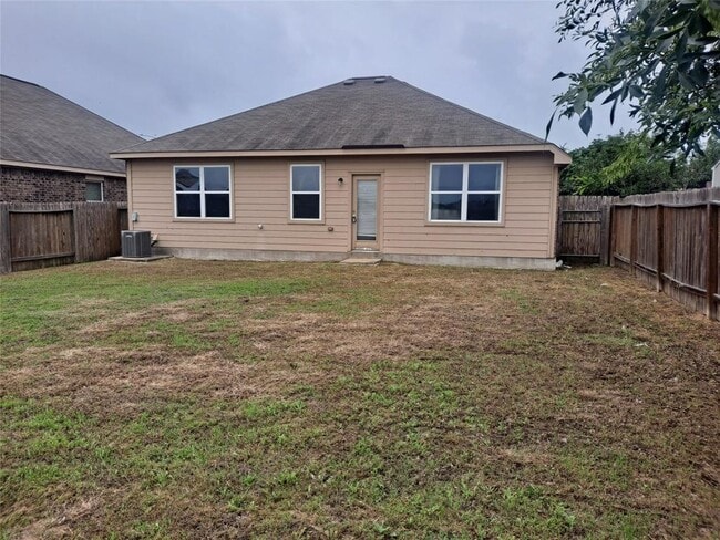 Building Photo - 19208 Freedom Hill Ln