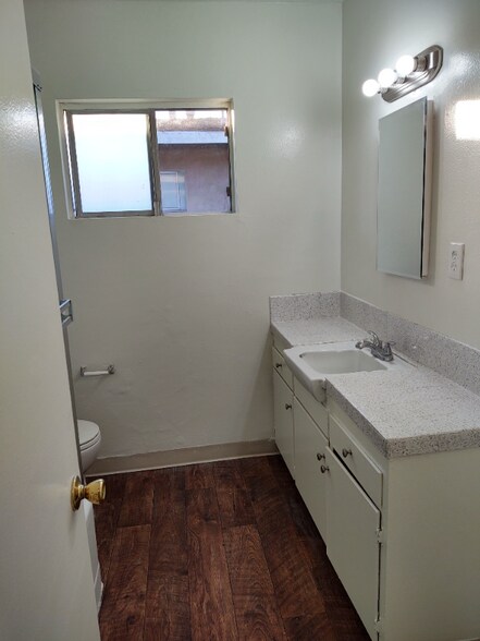 Building Photo - 2239 E Lenita Ln