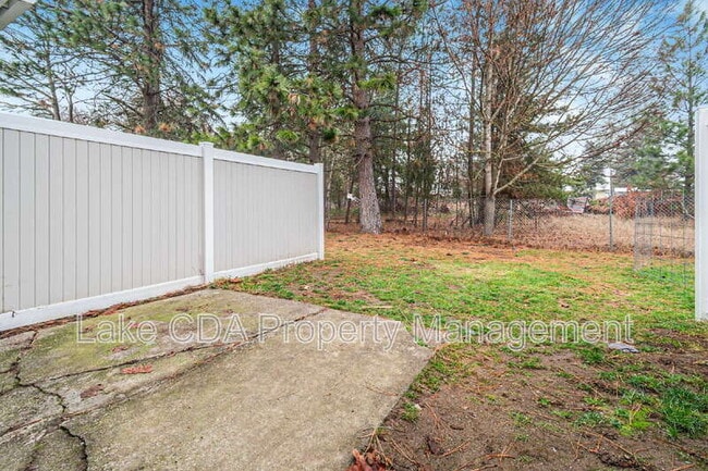 Building Photo - 1411 E Lunceford Ln