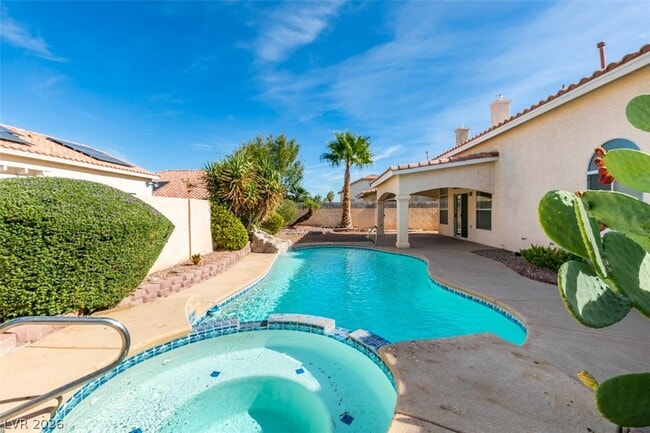 Building Photo - 5312 Sly Fox Ct