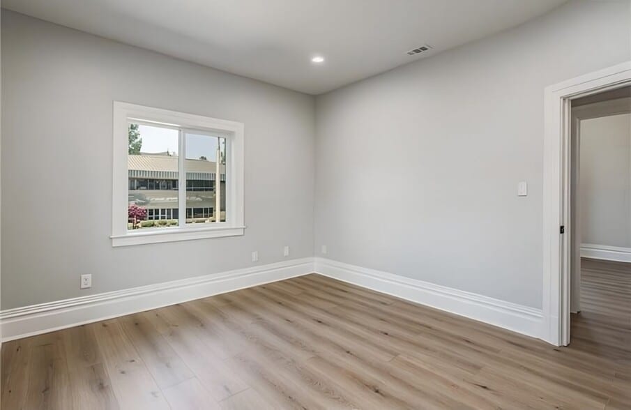 Building Photo - 4224 Brockton Ave