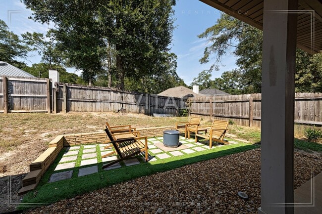 Building Photo - Modern Comfort Meets Luxury Living in Mobile