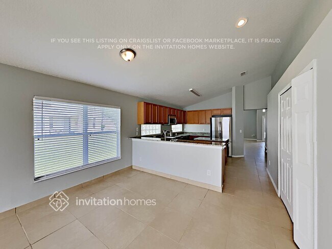 Building Photo - 3612 Holden Dr