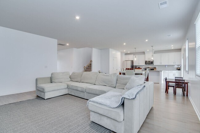 Building Photo - Harlem Beauty!