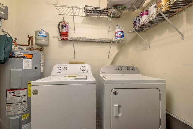 Building Photo - 1602 Brigadoon Dr